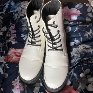 White platform boots